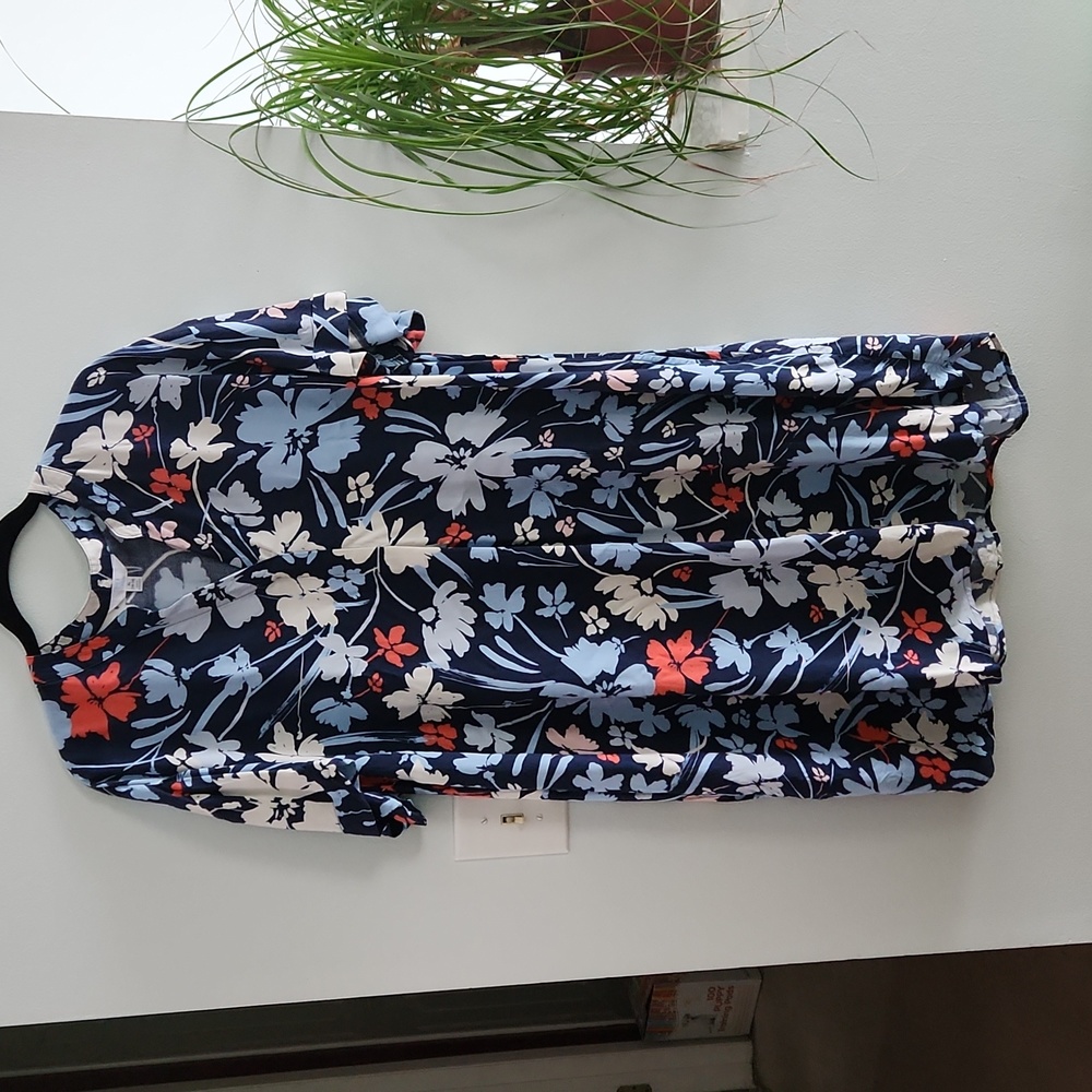 EUC blue floral dress
